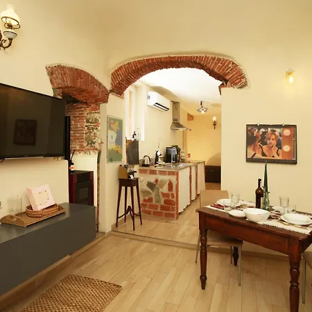 La Volta Segreta אלבניה